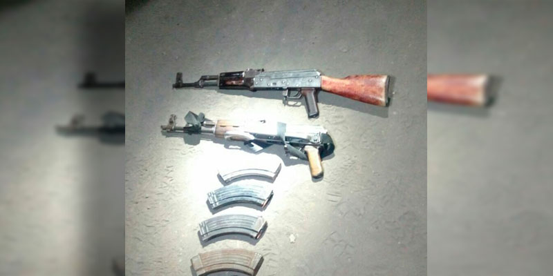 armas-decomisadas-persecucion-Apatzingan