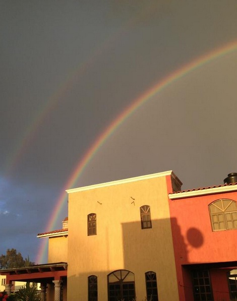 Crónica: Doble Arcoiris Y Granizada Sorprenden A Los Morelianos Este Día De Reyes Magos Foto vía @fergizq
