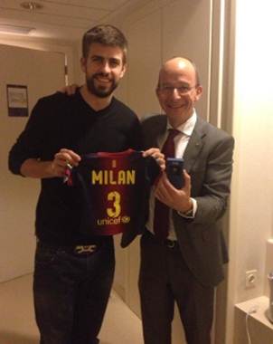 milan_pique_regalo_playera