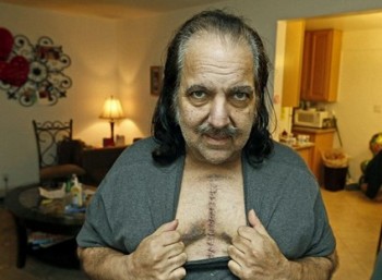 Ron Jeremy, del hospital a la pornografía