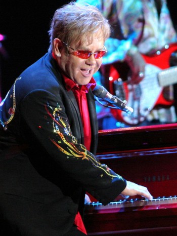 Elton John regresa a México