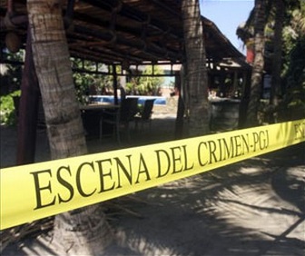 Dictan formal prisión a seis por violación de turistas españolas