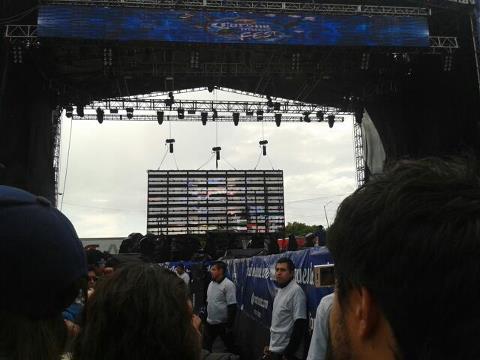 El escenario para recibir a Caifanes en Morelia esta listo / Foto vía: Paw López