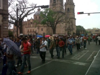 normalistas marcha Michoacán