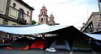 Morelia Maestros Plantón