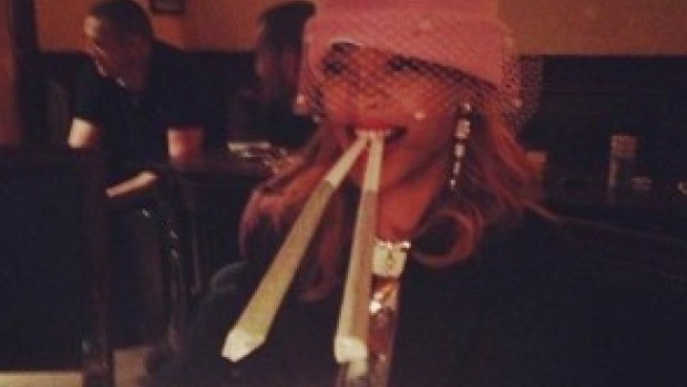 Rihanna Marihuana