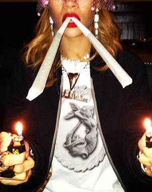 Rihanna Marihuana