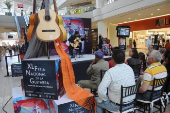 Feria de la guitarra Michoacán