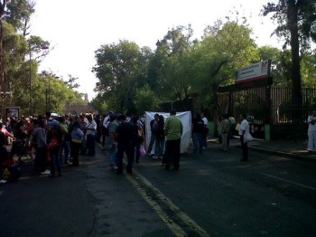 manifestación en la Secretaría de Finanzas Morelia