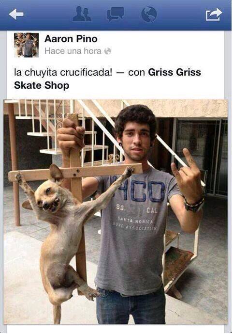 Aaron Pino Chuyita crucificada