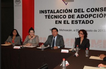 Jesús Reyna adopción