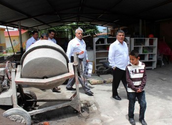 SEE obras escuela educación Michoacán