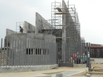 Trabajadores de la obra refirieron que ellos han laborado normalmente 