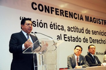 Jesús Reyna Michoacán ética