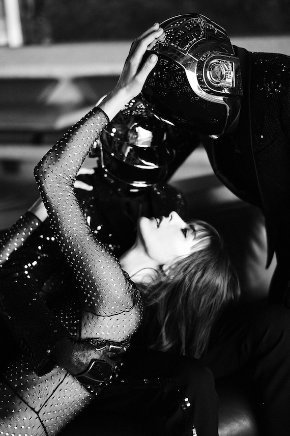Milla Jovovich Daft Punk05