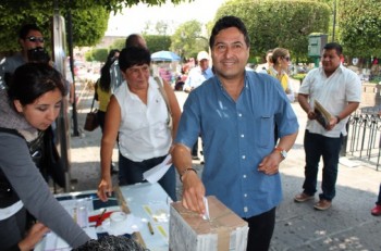 Víctor Baez PRD Michoacán