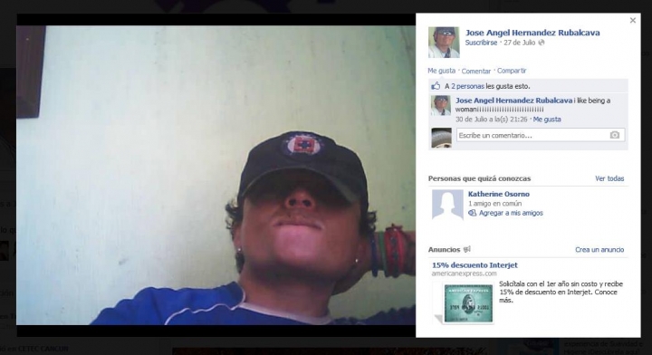 José Ángel venia emitiendo mensajes en su Facebook de su cambio de sexo 