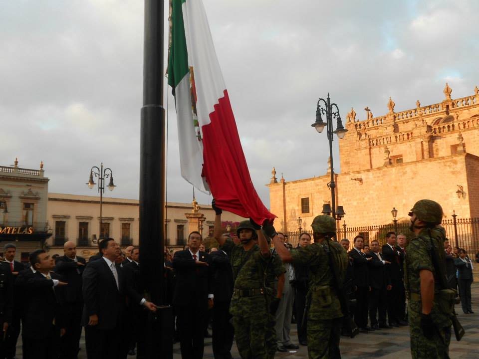 izamiento de la Bandera Jesús Reyna Morelia