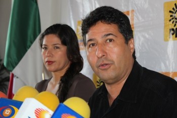 Víctor Báez Ceja PRD Michoacán