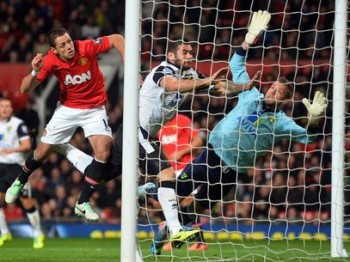 chicharito segundo gol manchester