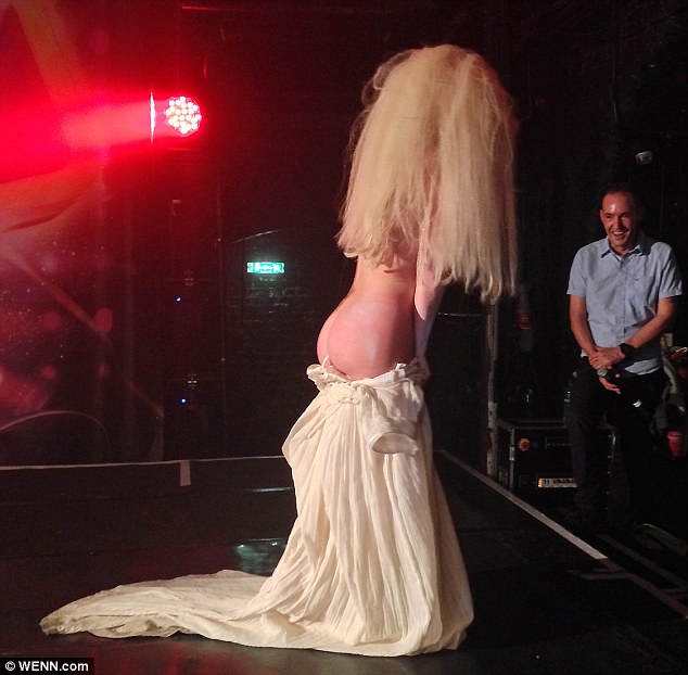 lady gaga desnuda 2
