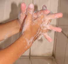 “Las manos limpias salvan vidas”, el tema central del Día Mundial del Lavado de Manos son las niñas y niños en las escuelas. 