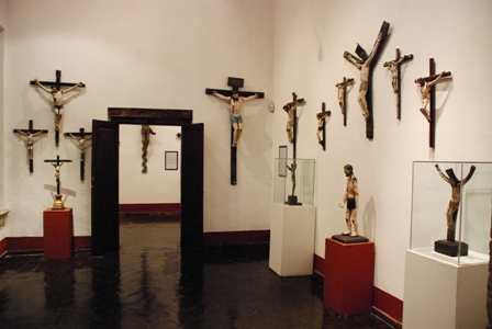Museo de Arte Colonial colección de Cristos Morelia Michoacán