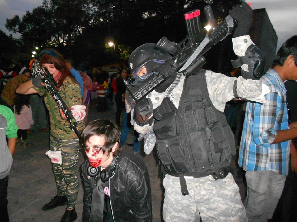 caminata zombie morelia 13