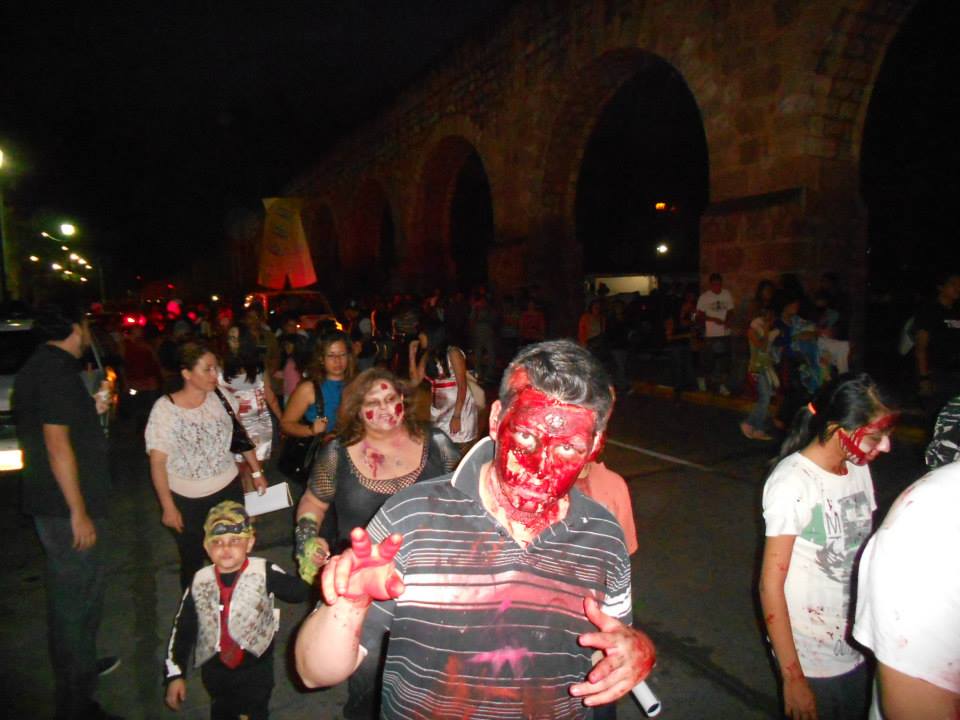 caminata zombie morelia 5