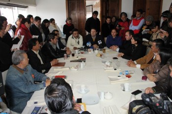 Diputados trabajando dictámenes de la Ley de Ingresos y Presupuesto de Egresos en Michoacán
