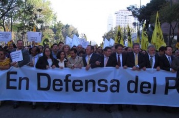 PRD marcha defensa del petróleo