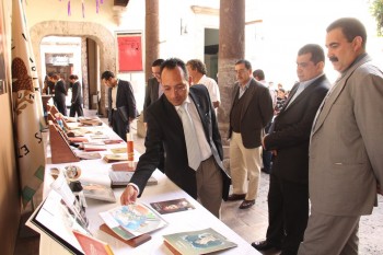 Presentan diputados Cuadernillo histórico de los Sentimientos de la Nación en Morelia