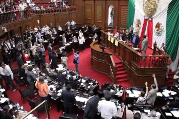 Aprueban diputados Ley de Educación para Michoacán