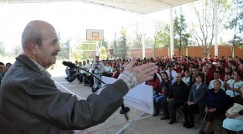 Fausto Vallejo inauguración obras en Santa Ana Maya