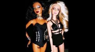 Shakira y Rihanna inmortalizadas en muñecas 2