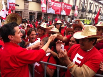 Desde que era candidato a la presidencia, Peña Nieto no se ha vuelto a parar en Morelia, aún cuando presumía de una buena amistad con  el entonces candidato a gobernador de Michoacán, Fausto Vallejo