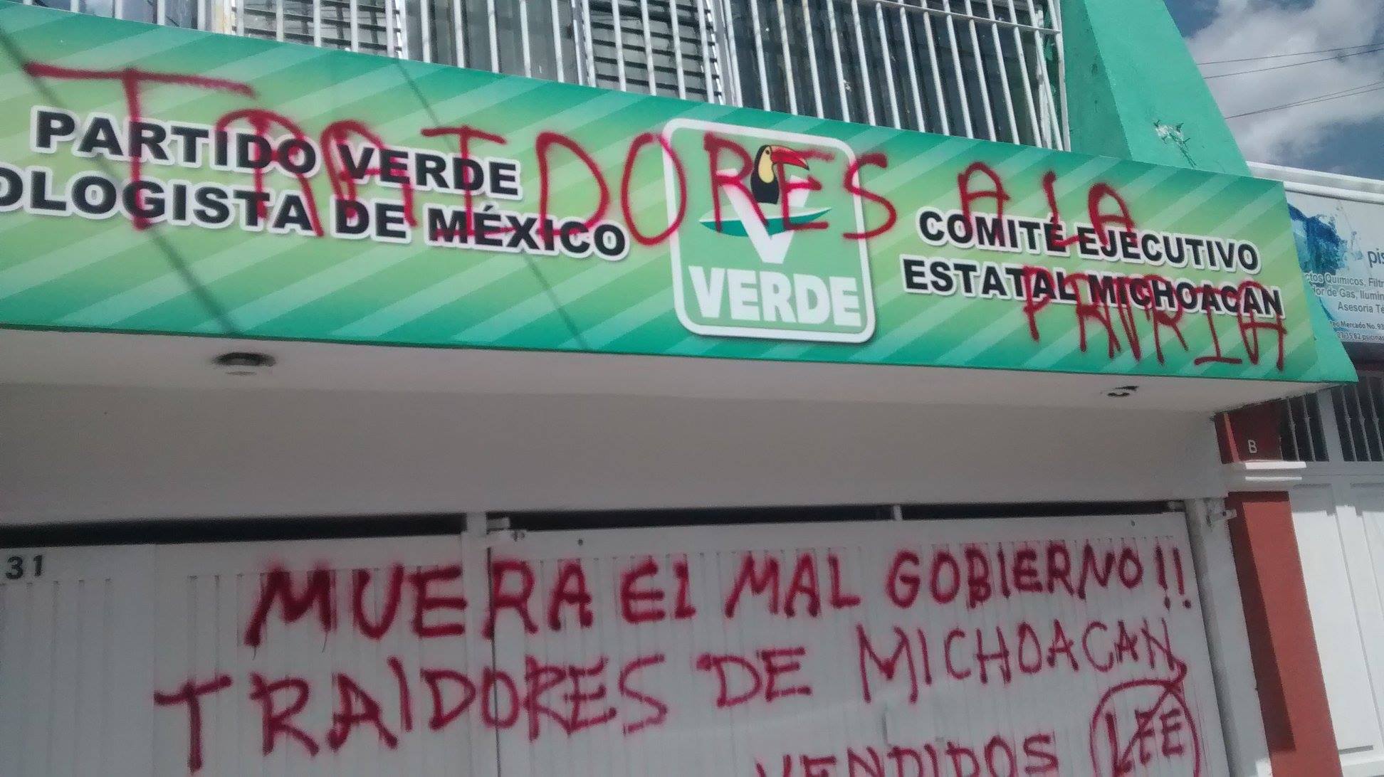 maestros CNTE manifestación en partido verde Morelia