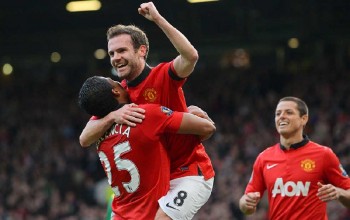 Ryan Giggs debuta con triunfo como técnico del Manchester United