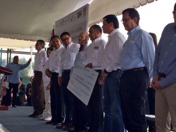 entrega de 15mdp para el Zoológico de Morelia Osorio Chong