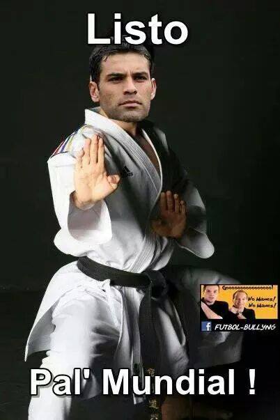 meme Rafa Márquez patada