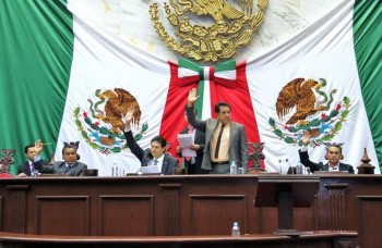 Admiten a discusión diversas reformas en materia político electoral