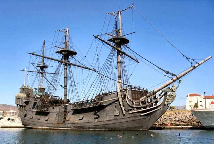 Barco Perla Negra de Jack Sparrow