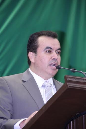 Propone Eduardo Anaya reformas a la Constitución Local