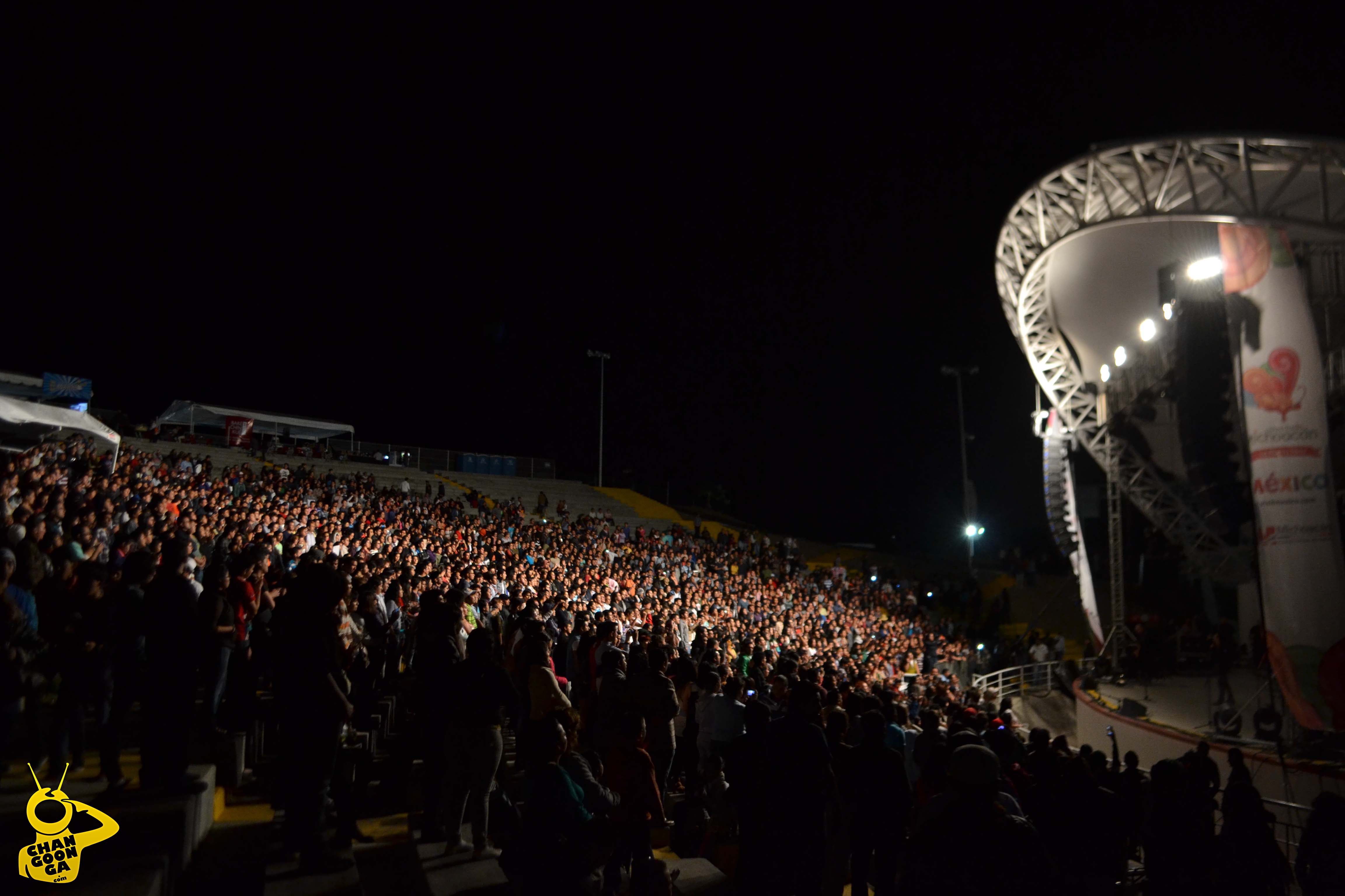 Teatro del Pueblo Kinky Expo Feria Michoacán 2014