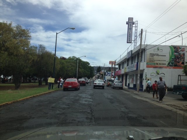bloqueo antorchistas Boulevard García de León