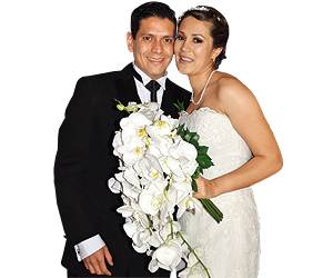 El diputado federal Ernesto Nuñez y su esposa beneficiada con una de las Notarías faustistas / Especial