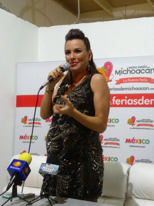 expoferia maría josé conferencia
