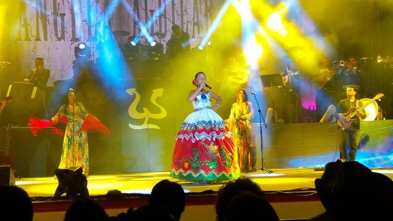 expoferia pepe aguilar hija angela concierto