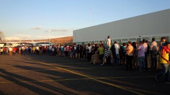 fila feria alejandra guzmán3