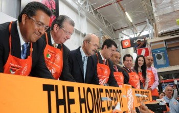 inauguración Home Deport Morelia Fausto Vallejo